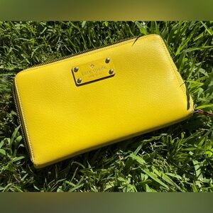 Kate Spade Sunny Yellow Zip Wallet